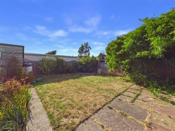 CAM05193G0-PR0185-STILL002.jpg