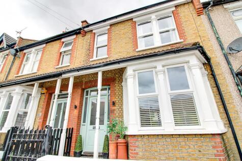 Macdonald Avenue, Westcliff-on-Sea