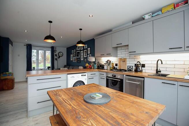 Breakfast Kitchen