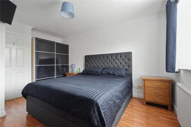 3 bed Detached for sale Image 6