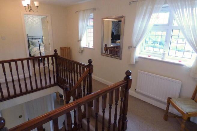 Photo 10