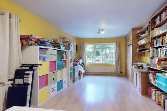 Photo 6