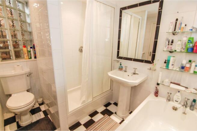En-suite One