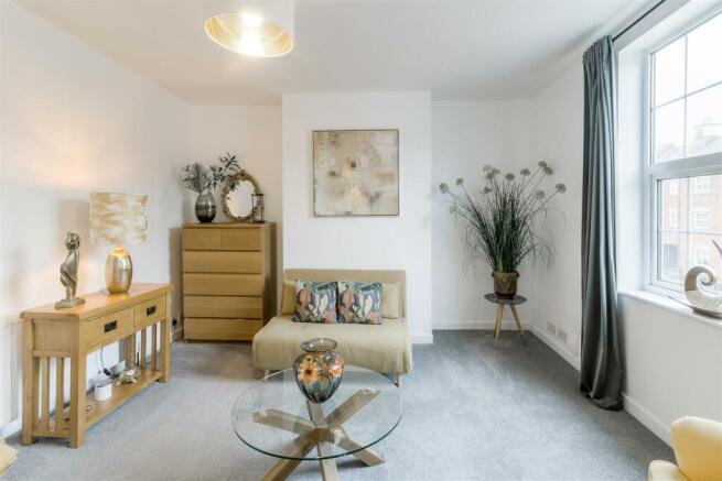 28 Coleshill Road, Atherstone