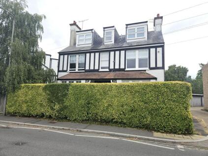 18 The Avenue, Barnet