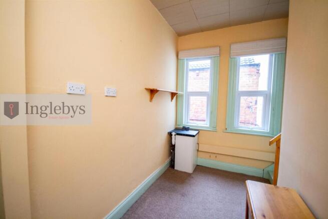 2 bed Apartment for sale Image 9