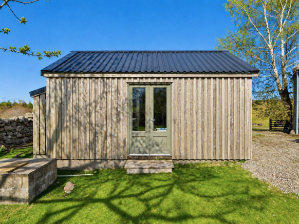 Outbuilding