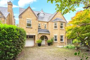 37, Burgess Mead, Oxford OX2 6XP