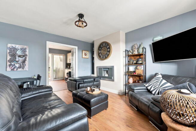 3 bed Terraced for sale Image 7