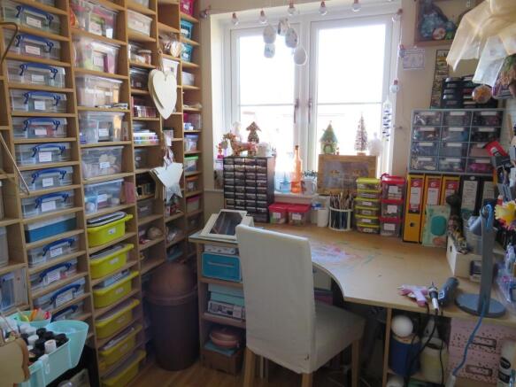 Photo 10