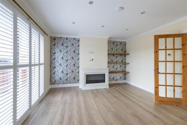 12, Daleally Crescent Errol-48.jpg