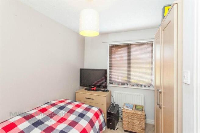 Photo 16