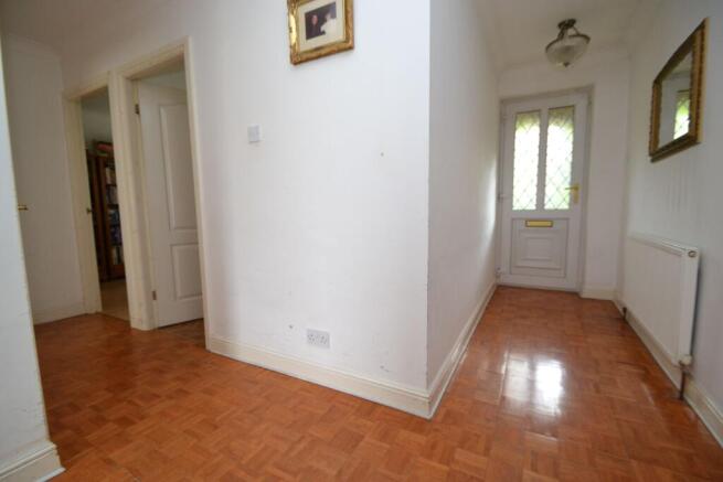 3 bed Detached Bungalow for sale Image 5