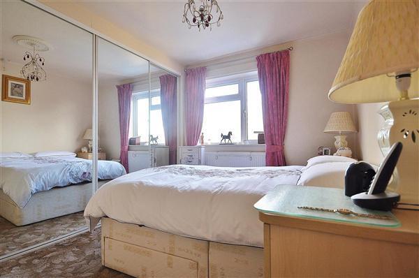 Bedroom 2: