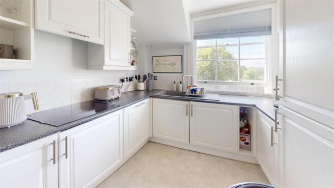 Apartment-M-Claremont-Buildings-Kitchen.jpg