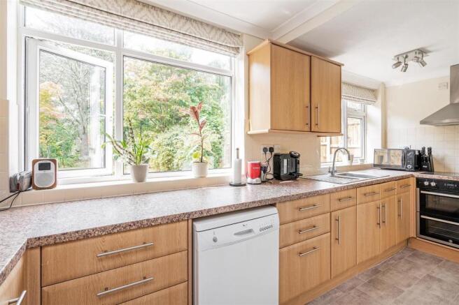 63 St. Helens Road-12_lo.jpg