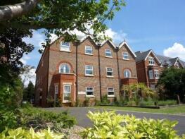 Flat 5, 59 Aspire Court, Albion Road, Sutton SM2 5TD