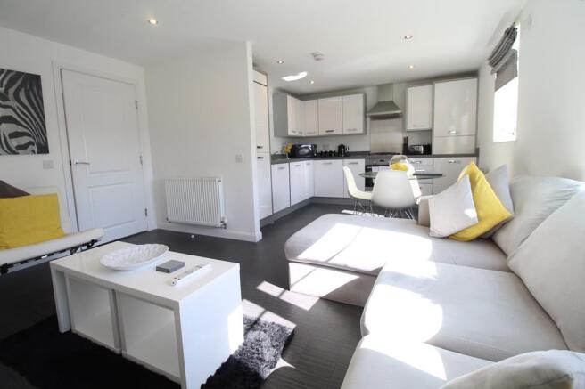Lounge - pic 2