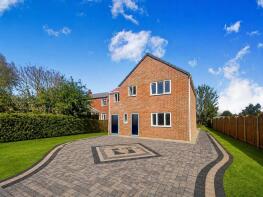 14, Downland Crescent, Knottingley WF11 0EH