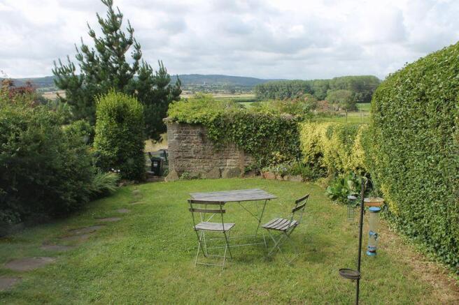 Garden & Views