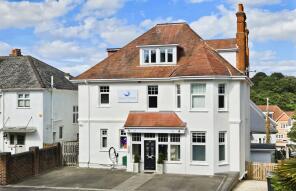 36, Burnaby Road, Bournemouth BH4 8JG