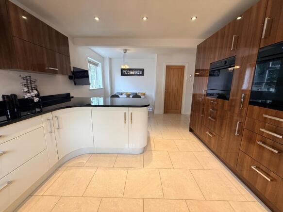 Kitchen Aspect 2