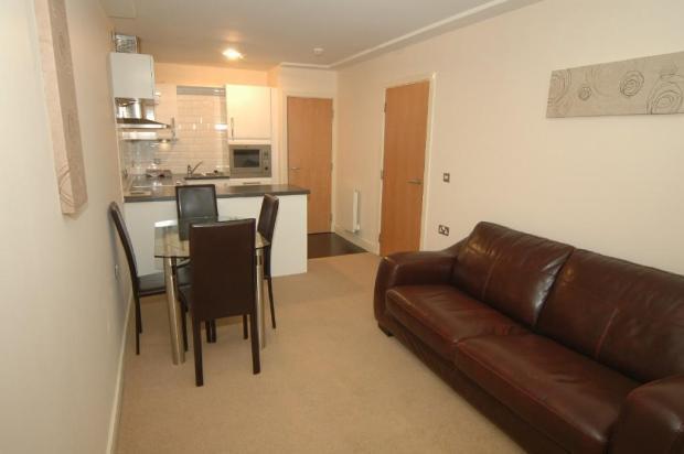 1 bed Apartment to rent Image 4