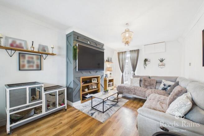 3 bed Semi-Detached for sale Image 7