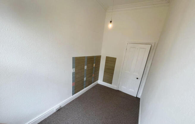 2 bed Flat to rent Image 6