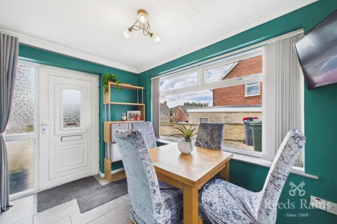 2 bed Bungalow for sale Image 5