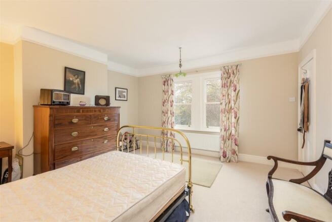 The Avenue 10 Bedroom 1-2.jpg