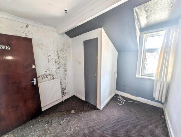 20260605105801 20260605-interior-13-sCo7LHlyL1PJxvjCjpg 5zuV1 T202606081638.jpg