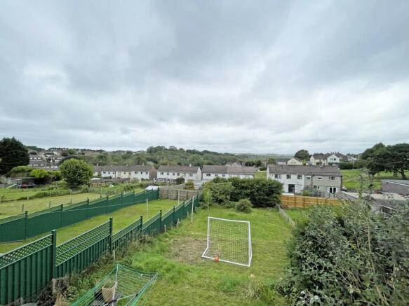 Berwick Crescent 70 - View.jpg