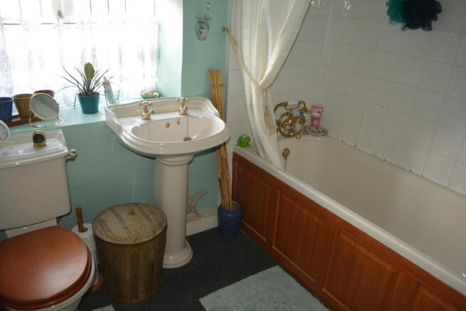 Photo 5