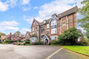 27, Holmesdale Park, Coopers Hill Road, Redhill RH1 4NW