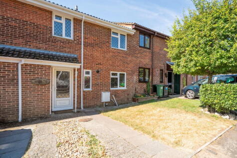 Glamis Close, Oakley, RG23 7NJ