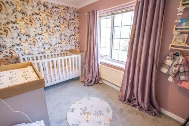 3 bed Terraced for sale Image 10