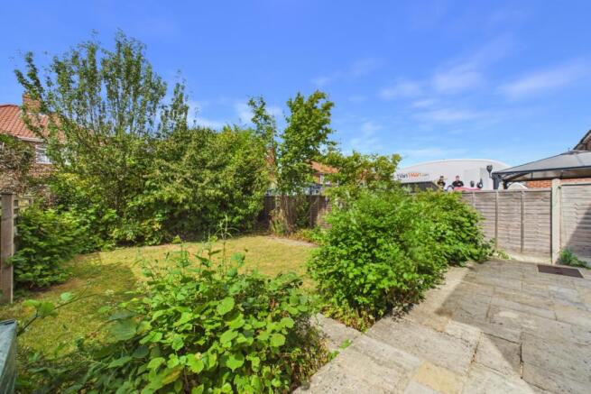 4 bed Semi-Detached for sale Image 4
