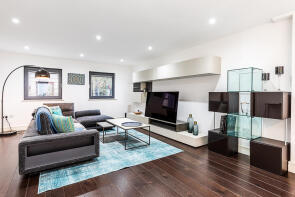 8, Wiblin Mews, London NW5 1BW
