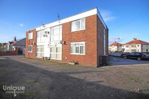 1, Langdale Court, Fleetwood FY7 8BG