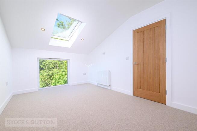 3 bed Detached for sale Image 10