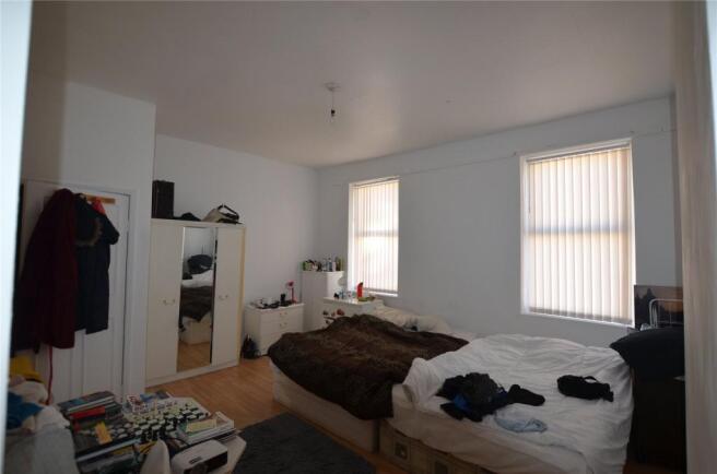 Flat 2 Bedroom