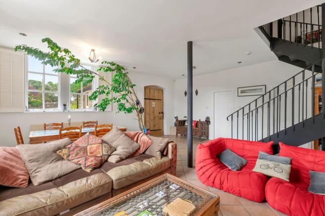 3 bed Detached for sale Image 8