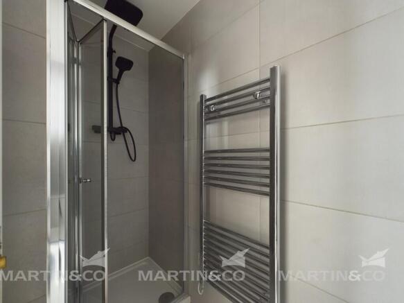 1 bed Apartment to rent Image 7