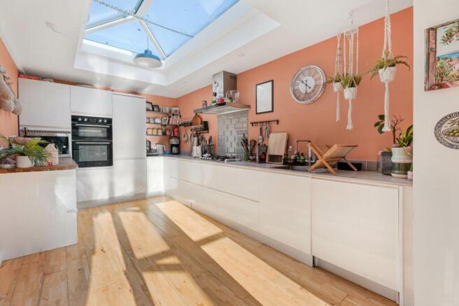 Farthings, Badby Road West