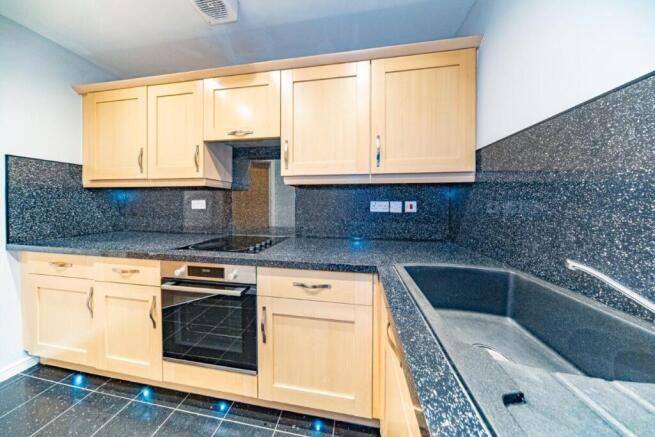 60 College Fields kitchen.jpg