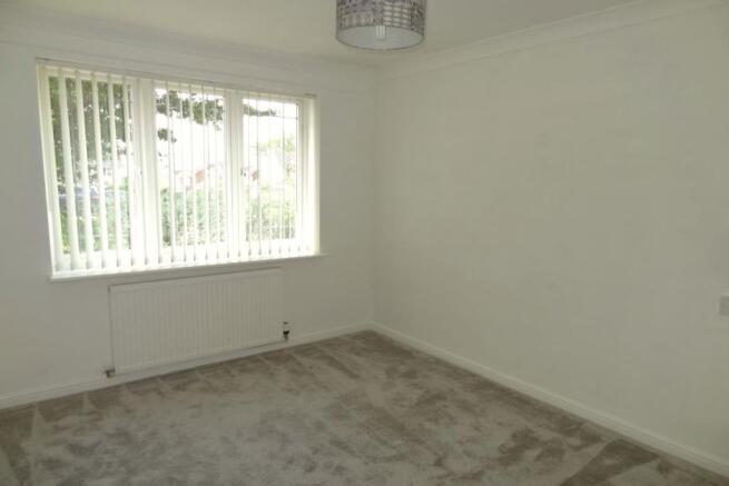 Snug / Formal Dining Room
