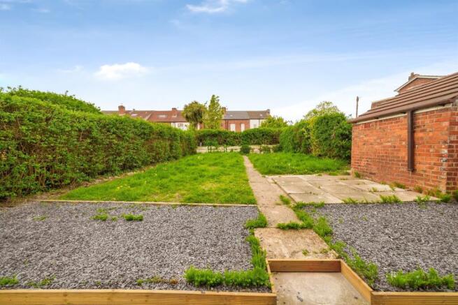 Mayfields North, Wirral photo 4