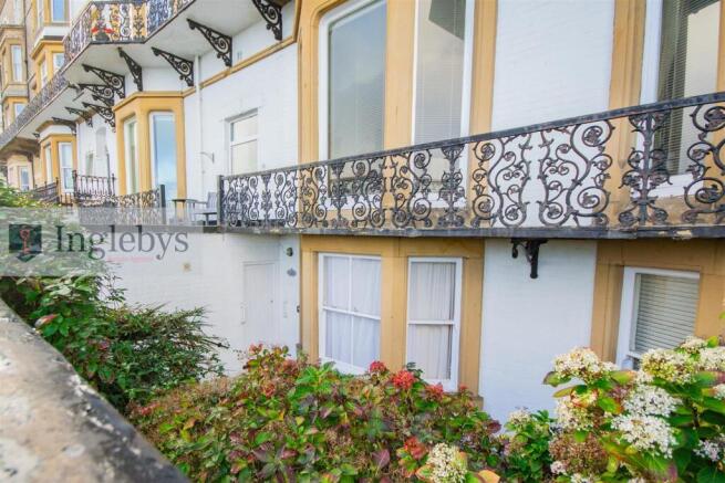1 bed Flat for sale Image 8