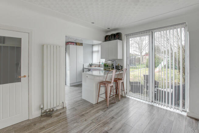 6. Dining room